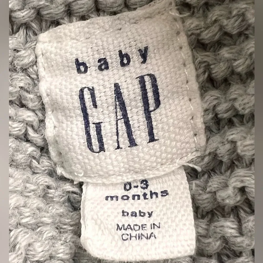Baby Gap Girls Knit Gray Shrug Sweater with White Fur Collar & Bow. 0-3 Months.